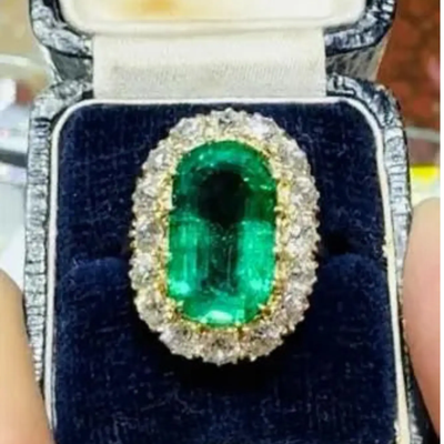 18k Yellow Gold Emerald and Diamond Ring