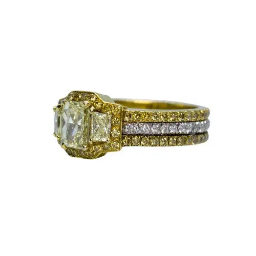 Two-Tone Diamond Ring with Round Brilliant Accents