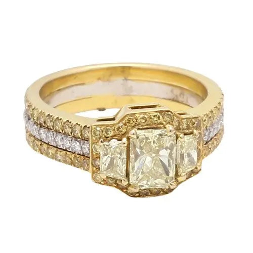 Two-Tone Diamond Ring with Round Brilliant Accents