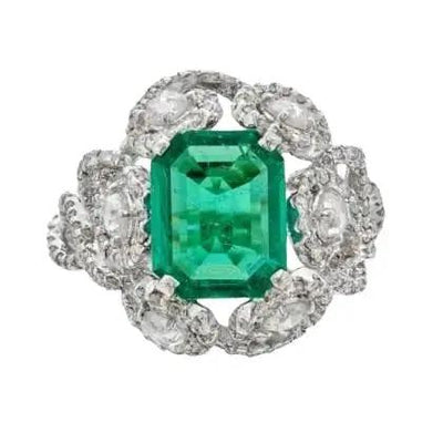 18K White Gold Ring with Colombian Emerald and Diamonds