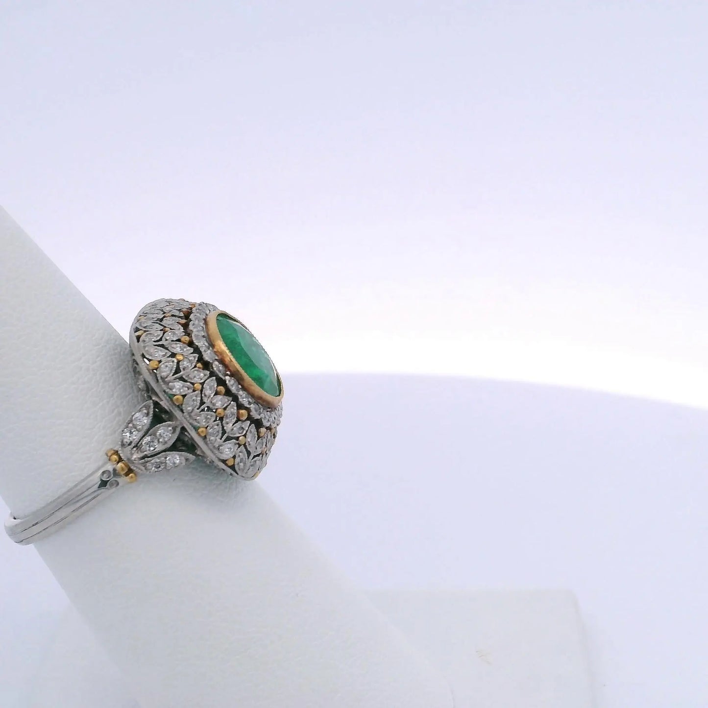 2.00CT EMERALD & 0.92CTW DIAMOND RING