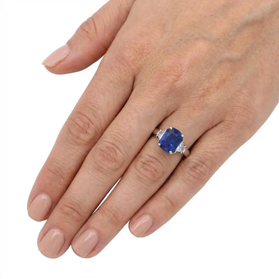 2.25ct Cushion Sapphire