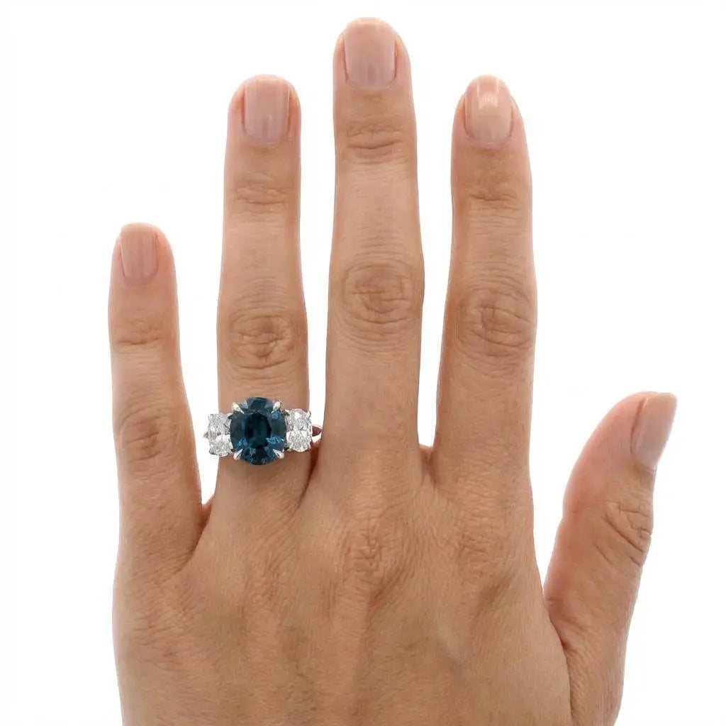 5.34ct Oval Sapphire