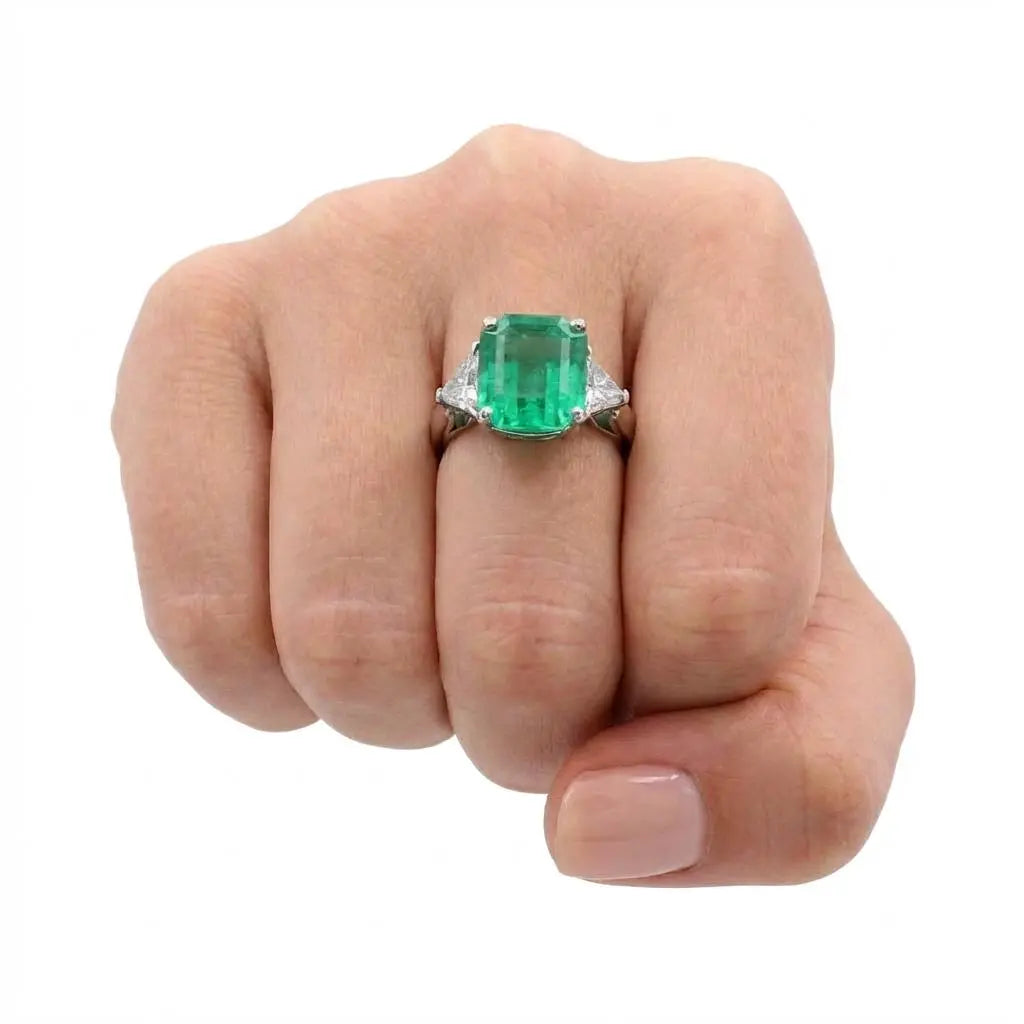 4.85ct Emerald Cut Colombian Emerald