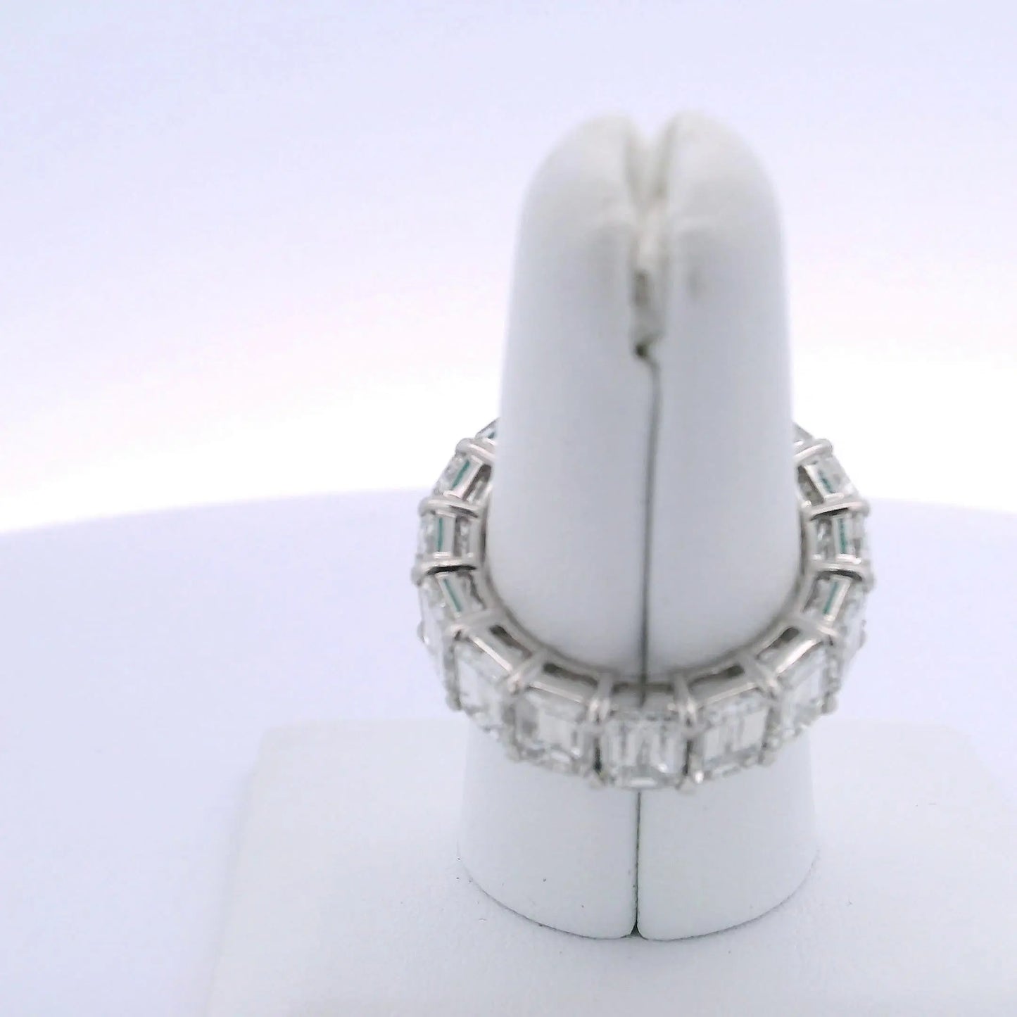 11.85CTW EMERALD CUT DIAMOND ETERNITY BAND