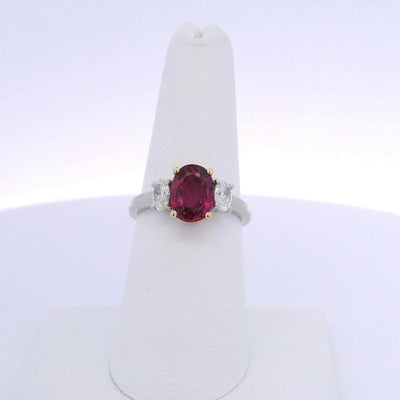 2.43CTW OVAL RUBY & 0.50CTW OVAL CUT DIAMONDS RING