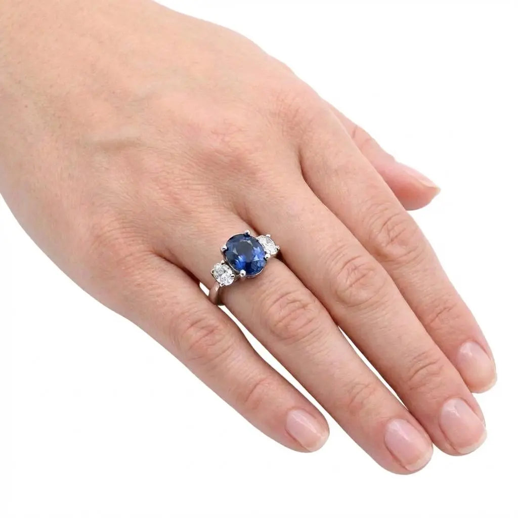 6.22ct Oval Sapphire & 0.84ct Oval Cut Diamond