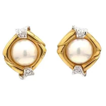 18k White & Yellow Gold Earrings with Mabe Pearls and Diamonds