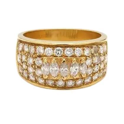 18K Yellow Gold Band with Diamonds