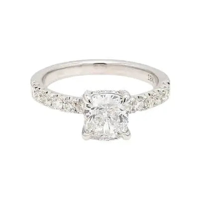 18k White Gold Ring with Diamonds