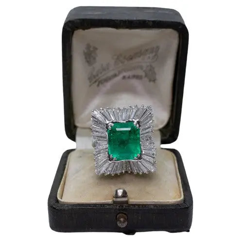 4.85ct Emerald-Cut Colombian Emerald with 4.00ctw Tapered Baguette Diamonds