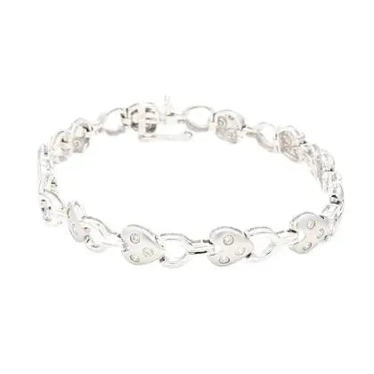 18K White Gold Hearts Bracelet with Diamonds