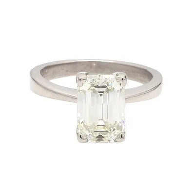 Platinum Solitaire Ring with I SI2 Radiant Diamond