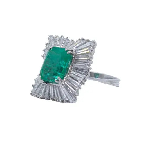 4.85ct Emerald-Cut Colombian Emerald with 4.00ctw Tapered Baguette Diamonds