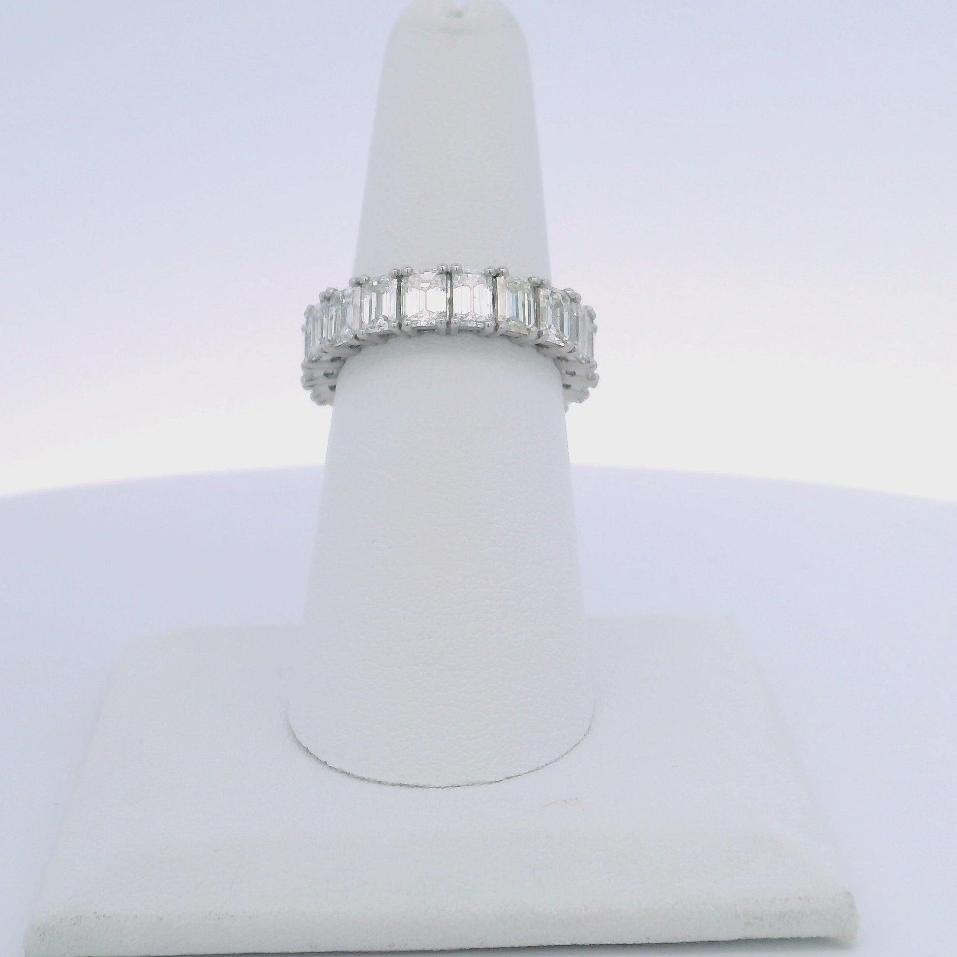 5.26CTW EMERALD CUT DIAMOND ETERNITY BAND