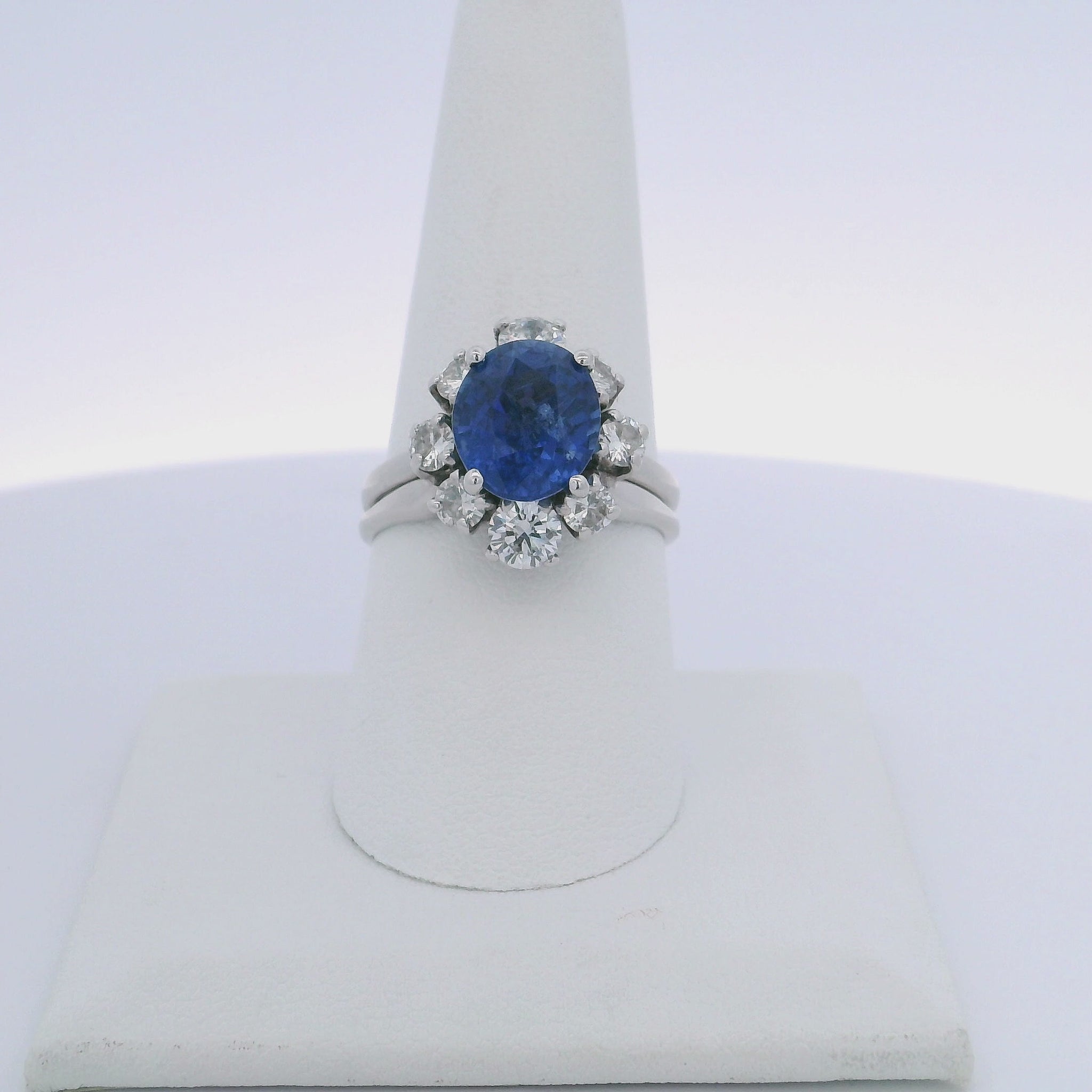 4.37CTW OVAL BLUE SAPPHIRE & 1.00CTW ROUND BRILLIANT CUT DIAMOND RING