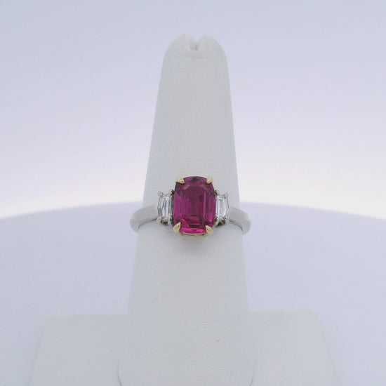 2.63CT RUBY & 0.33CTW DIAMOND RING