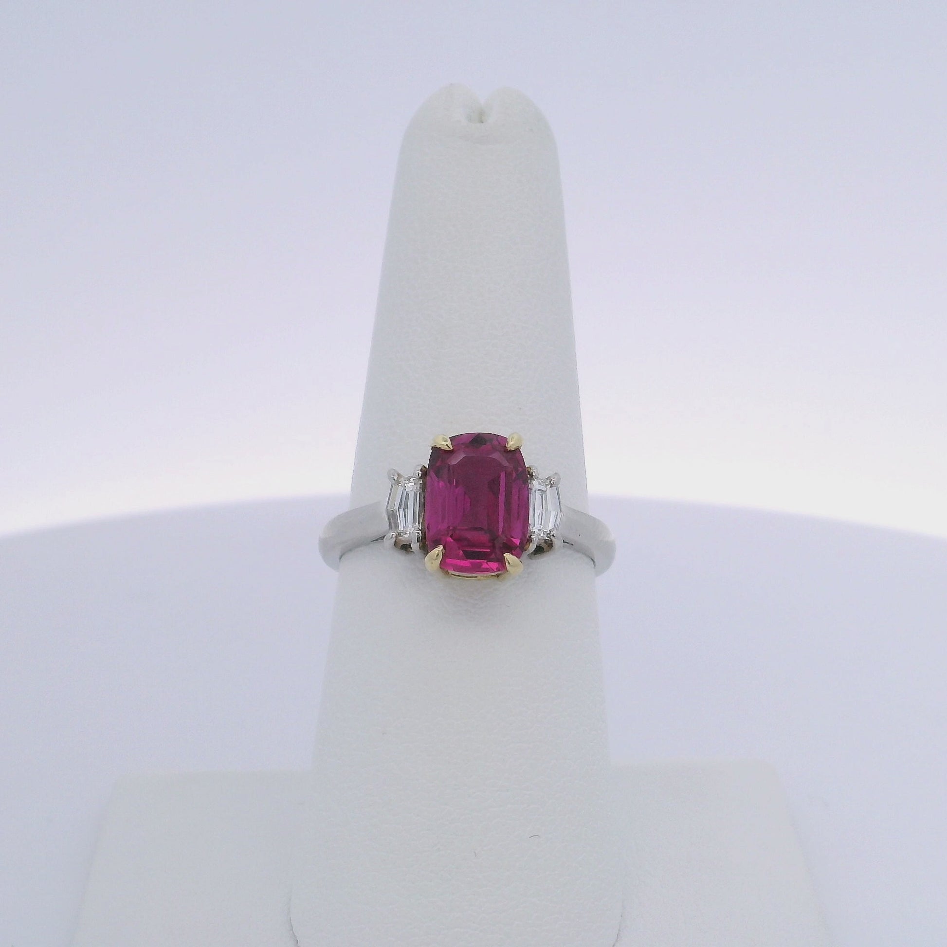 2.63CT RUBY & 0.33CTW DIAMOND RING