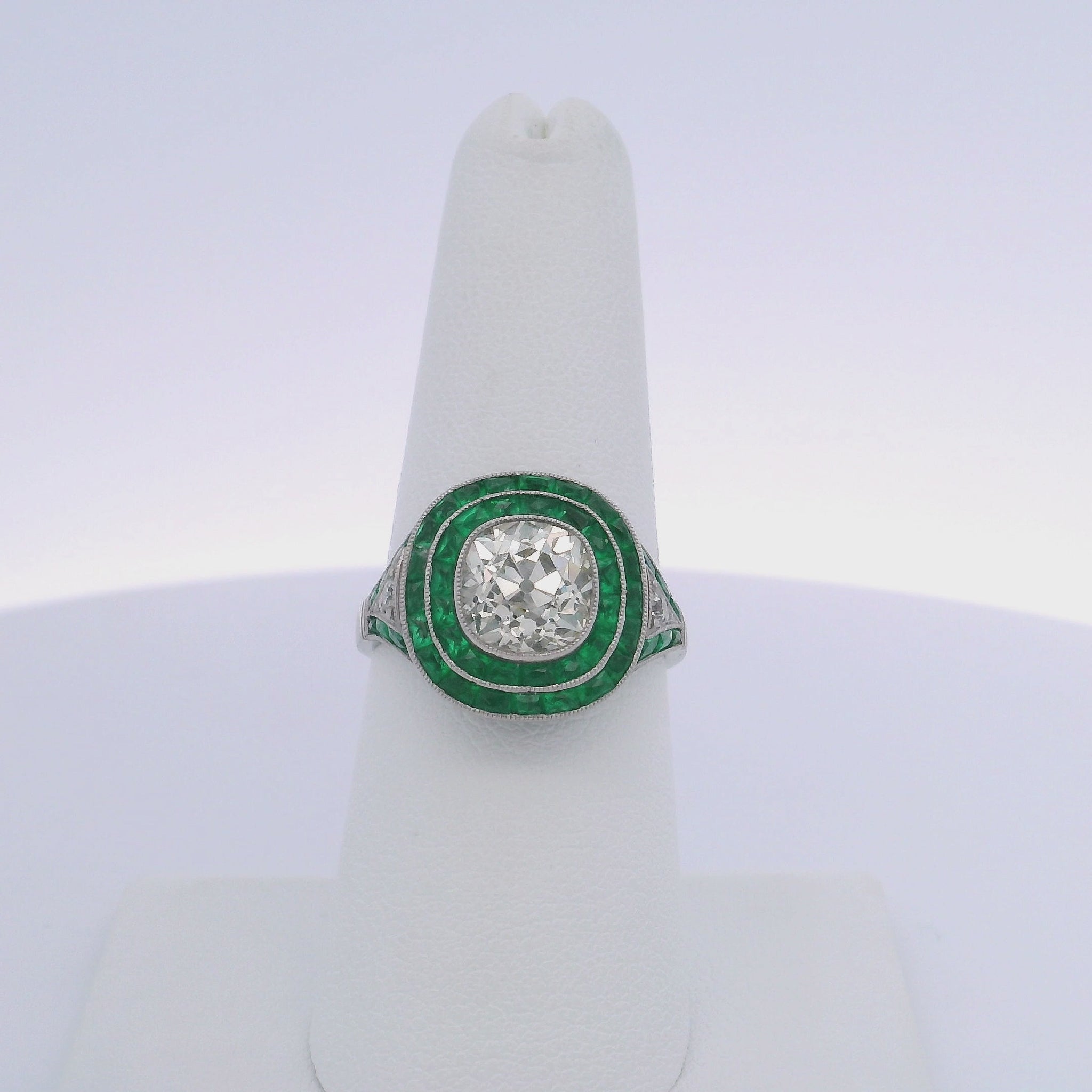 2.14CT OLD EUROPEAN CUT DIAMOND & 1.85CTW EMERALD RING