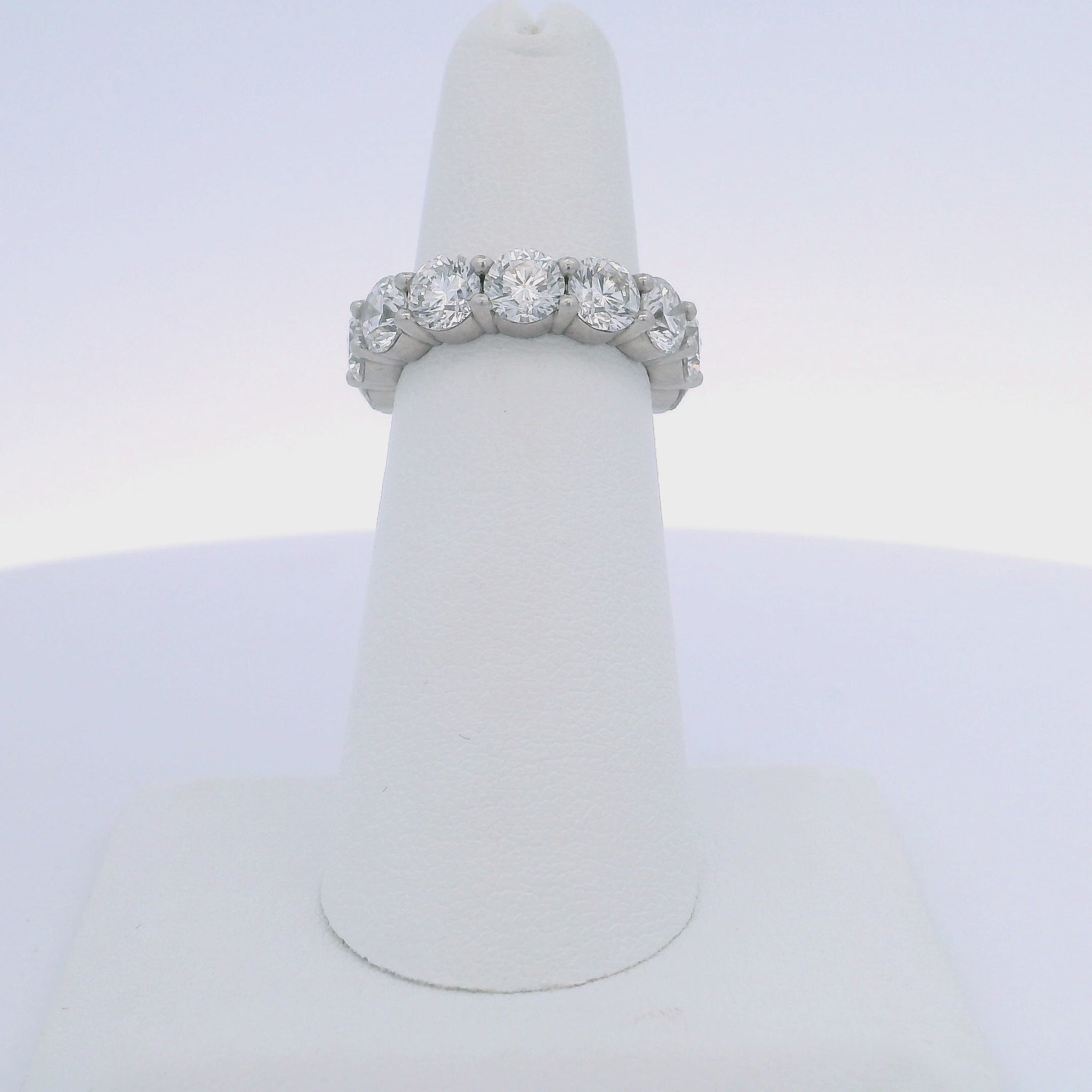 6.03CTW ROUND BRILLIANT CUT DIAMOND ETERNITY BAND