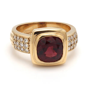 Hauer, 3.15ct Cushion Cut Brownish-Red Spinel Ring